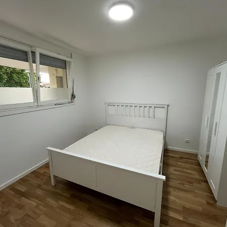 Apartment 2 Rooms Apartment Near Park & U3 *